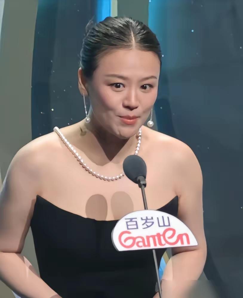 一个蒋欣，一个马思纯，这两个人看起来可真的是肥美可餐呀这珠圆玉润的，难道就不