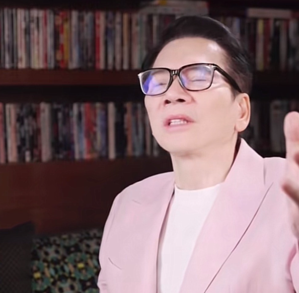 向华强在社交平台分享了她和向太的在家的琐事，既真实又有趣大家都知道，向太之前