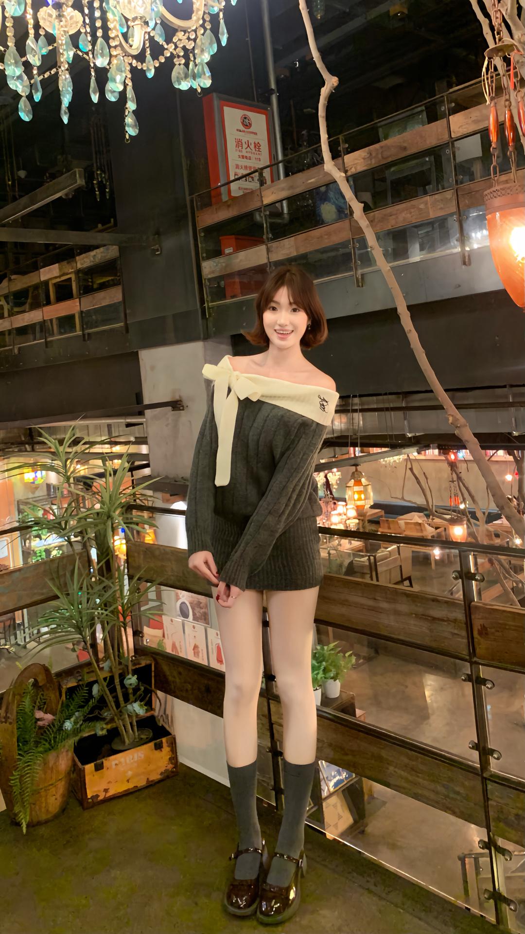 冬天怎么能缺少一条如此自然的光腿神器呢纽扣款裸感舒适美肤简约连裤袜女款这