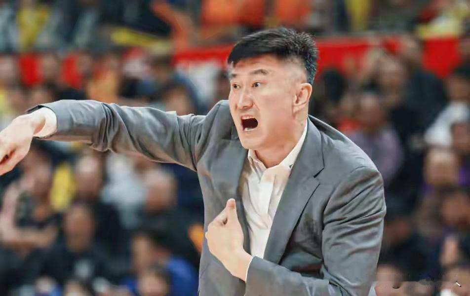 离开杜锋，都是NBA级別这位广东球迷，真敢说，还是真敢吹，他的意思可能是，广东