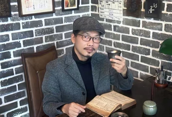 #方文山方称出轨是谣言#【#方文山方否认出轨#：全都是网传谣言，公司将会发布正式