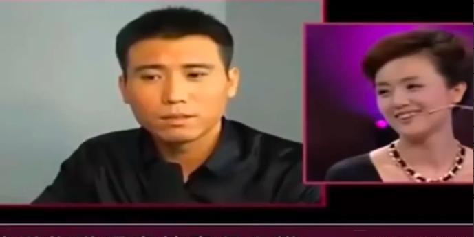 演员李乃文说：“上大学那会，朱媛媛和辛柏青谈恋爱，一开始没有公开，我们都不知道，