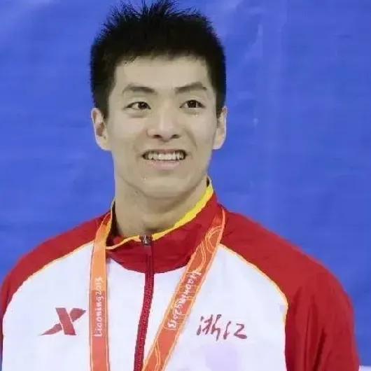 如果爆料是真的，赵晴你糊涂呀。好不容易凭借墨彩环挽回了一点口碑，事业正往好