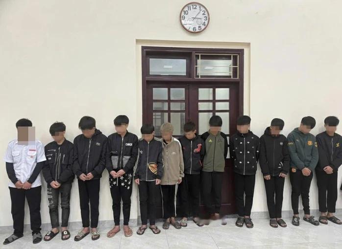 越南午夜路上飙车3人死亡事件：确定涉案17名青少年26年1月25日，越南广治省