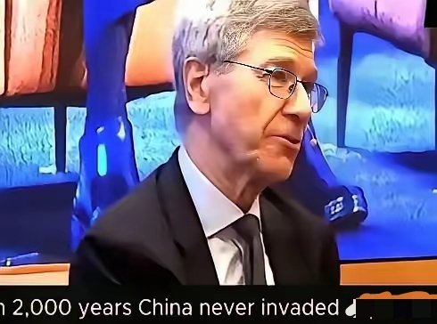 美国教授：中国两千年没动过日本一根指头，日本却反复上门找事。台下鼓掌雷动！公元6
