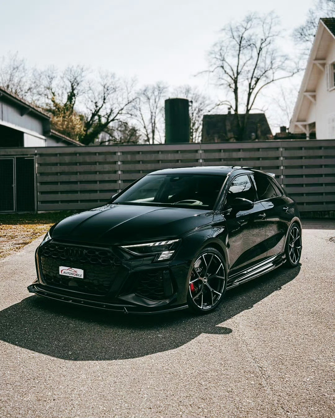 奥迪RS3Sportback[墨镜][墨镜]​​​