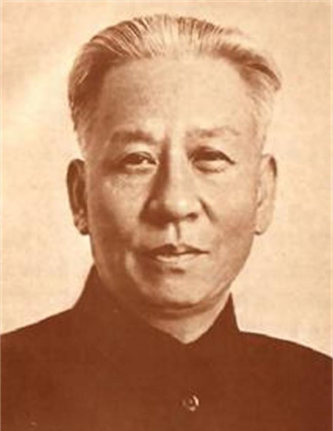 江西工地1957年发现戴着脚镣的遗骨，调查发现正是刘少奇曾苦寻两年的那个人是谁？