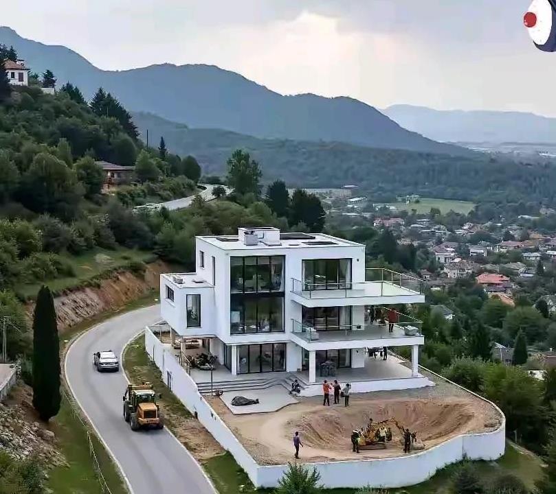 我心目中完美的房子出现了，集齐了交通、地势、户型、环境等等条件，简直太完美了，比