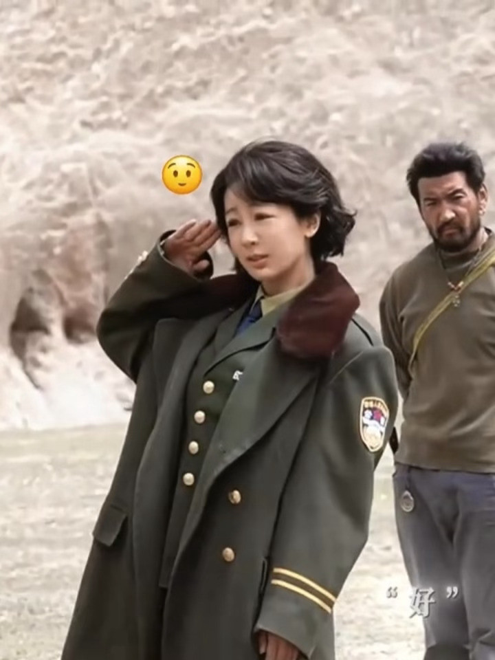 我们巡山小队扛枪的样子好痞哦生命树