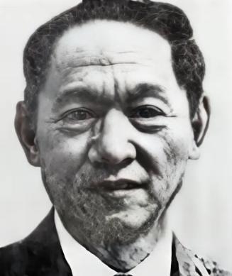他是潜藏在军队里的大间谍，泄露机密，给国家造成无法弥补的损失，1999年，当刑场