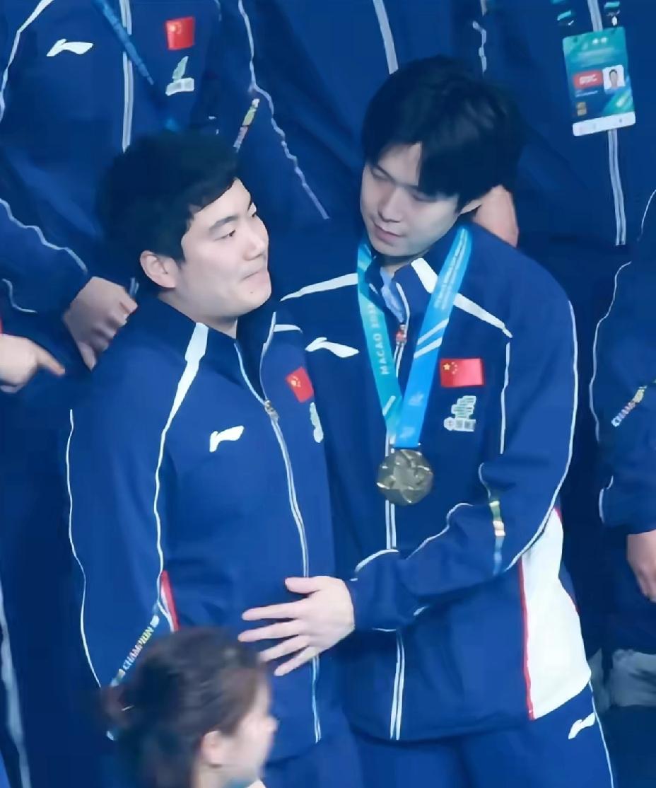 最好的霸州双甜，甜甜说“太难了”，大头赞同“真的太难了”，这两个“难兄难弟