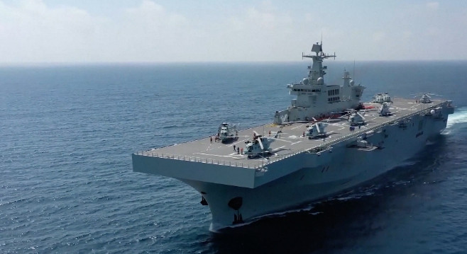 10万吨的谈判力量！美菲日演习遭当头一棒，中方双航母丝毫不给面子。4月20日，美