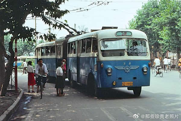 80年代的公交车