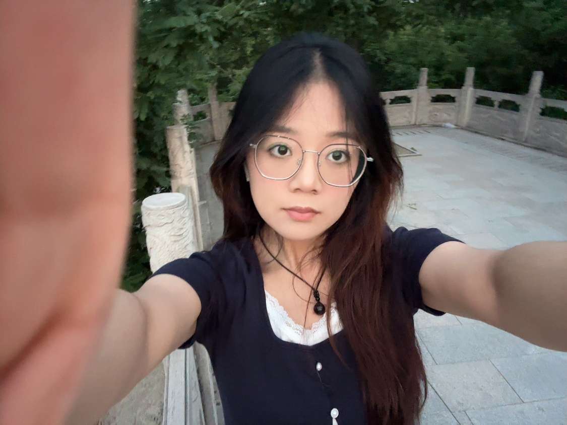 一个人上网吗？怕不怕？要不要我保护你