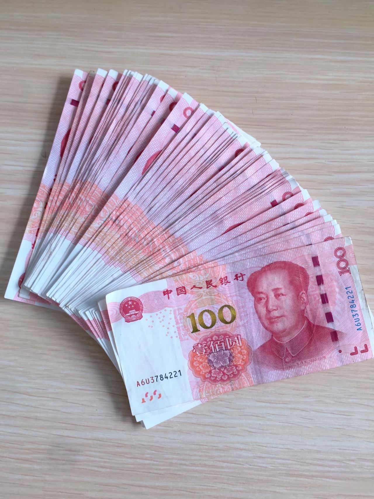 20万的存款到底要多久才能存到呢？咱们来算一笔账，假设5000一个月，算中等