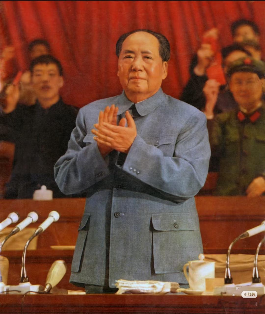 毛主席真的太伟大，他老人家当时早就已经想到了中国现在遇到的情况，而且也早就给我