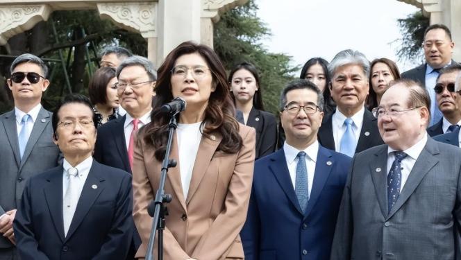 5月5号，国民党立院党团开了一场大会，把吵了快半年的军购预算彻底摆到了台面上摊牌