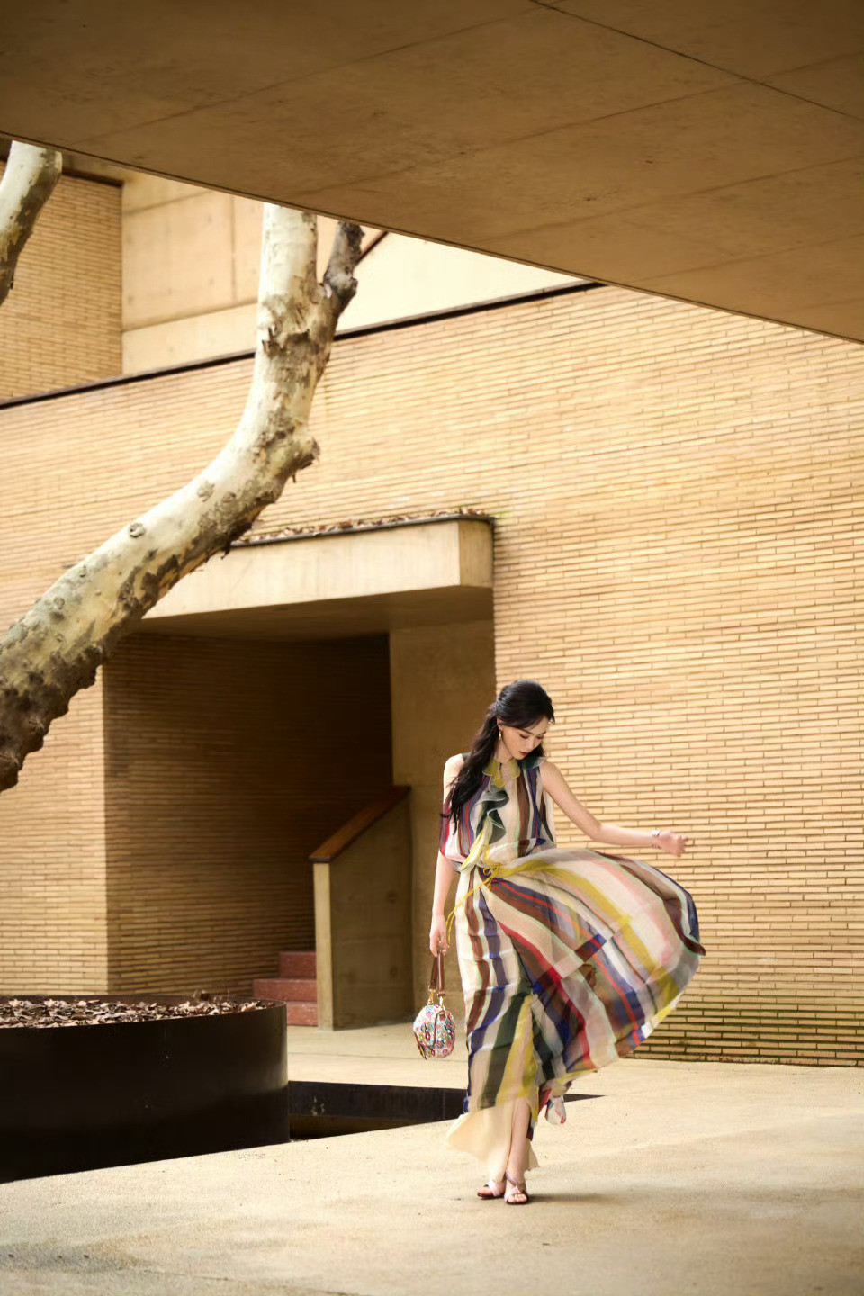 唐嫣xFENDI美丽又轻盈