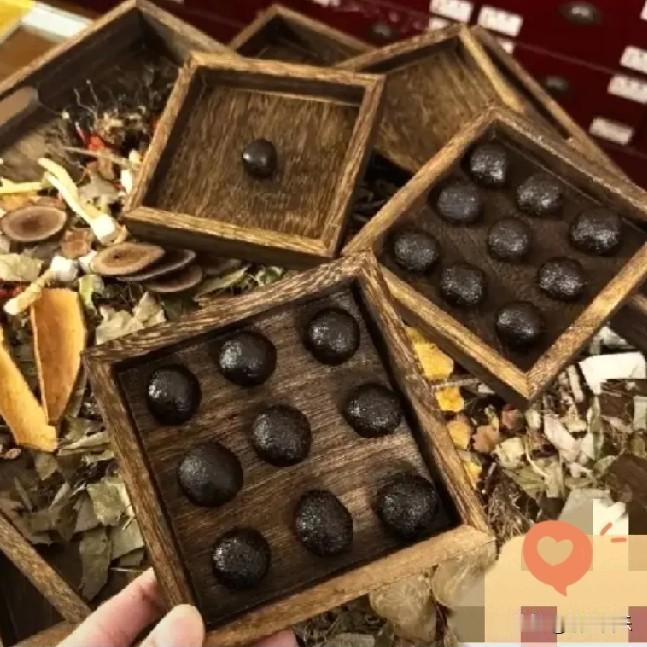 中医是全球的“健康通行证‘’中医药想要更好走向国际，得走实招、接地气。首先得用