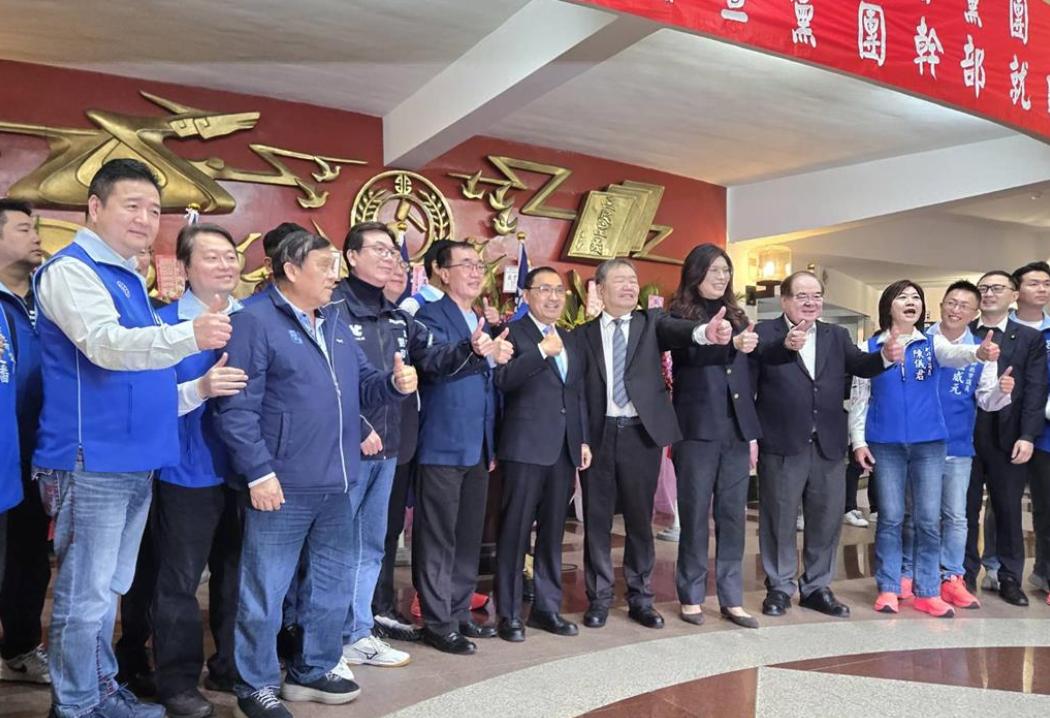国民党新北市议会党团9日举行第四届第四任党团书记长暨党团干部就职典礼，新北市长侯