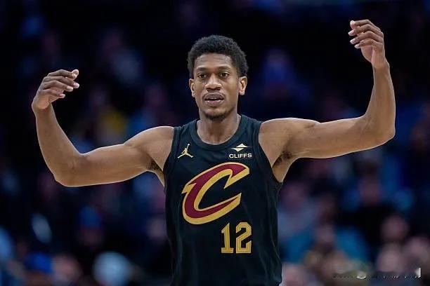 骑士记者：骑士与湖人商讨了亨特换取八村+克内克特的交易1月30日消息，克利夫