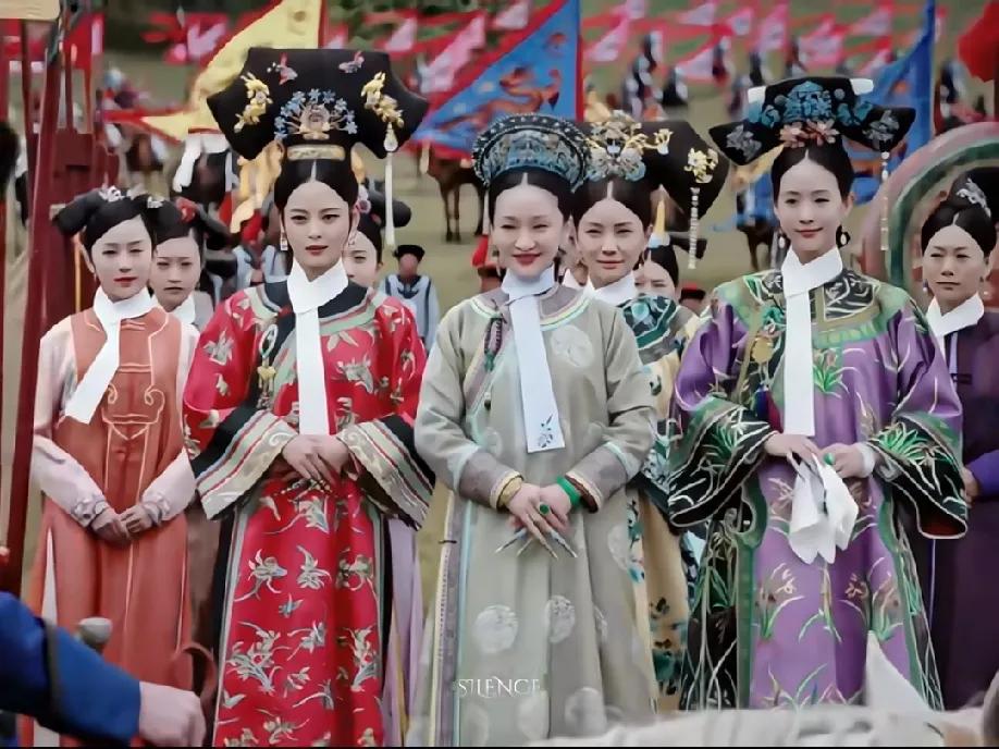 刷到《如懿传》里大如跟海兰、嘉妃同框的画面，真的被秒得明明白白啊！别的妃子