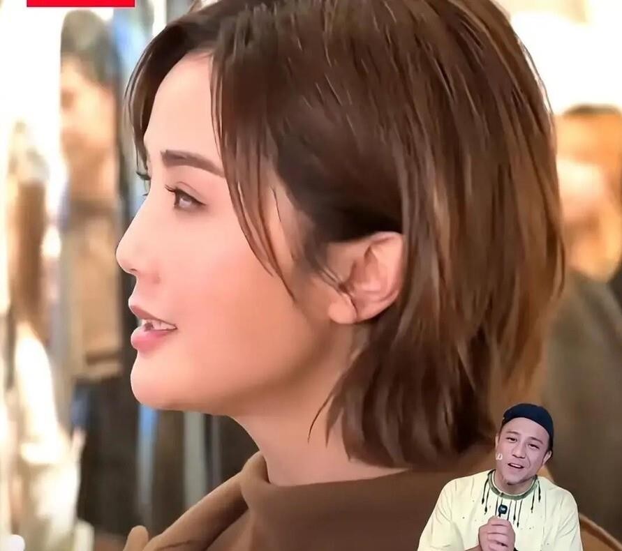 张致恒欠百万阿Sa把借款当小孩利是，这场前朋友之间的账终于摊开了。直播里他搬冰箱养四个儿子，一期电费