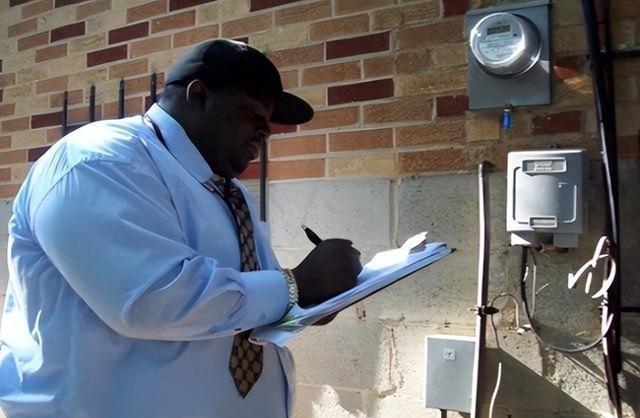 为何美国的电费很贵，可中国的那么便宜呢？其实说白了，美国人太费电了。很多人不知道