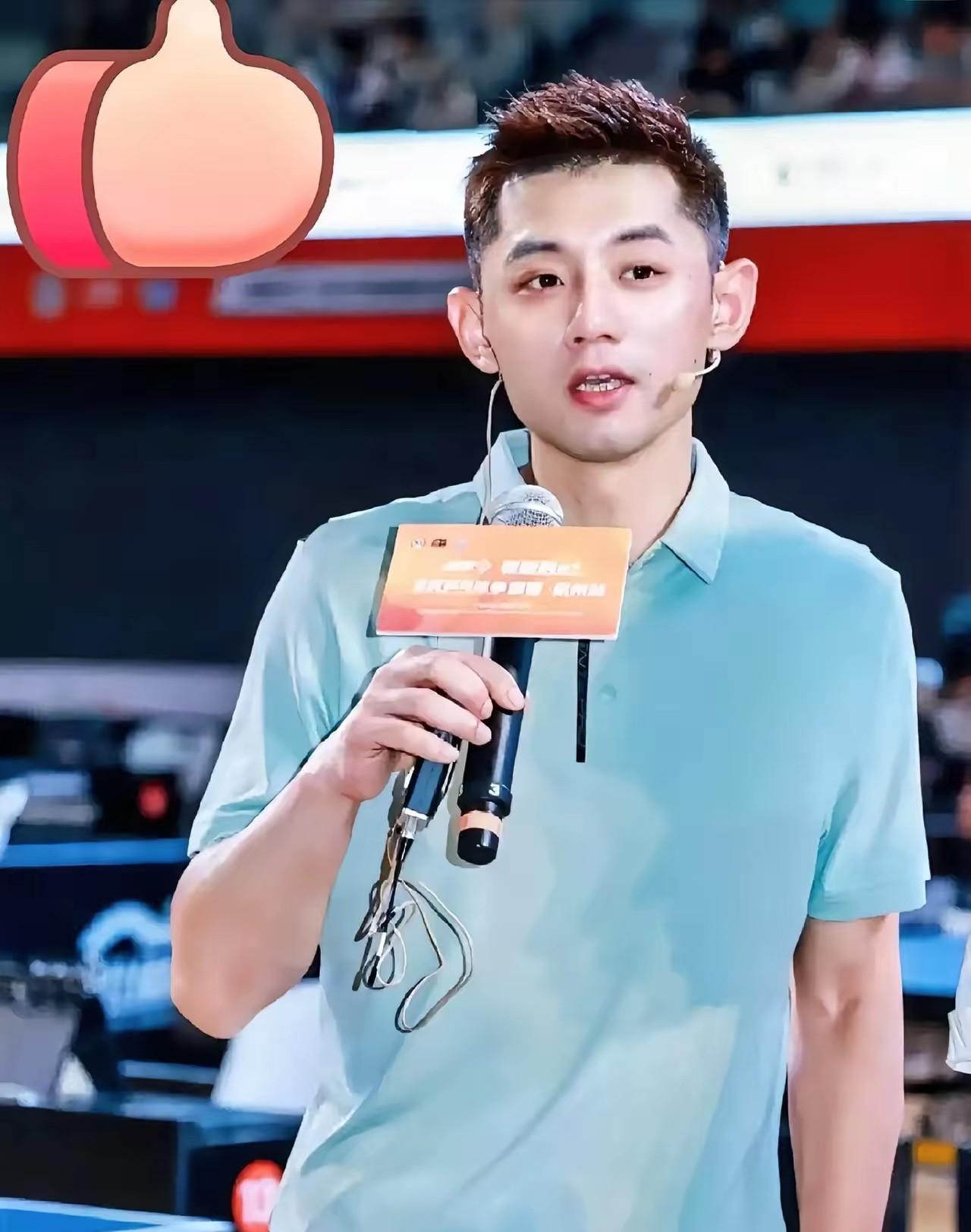 张继科杯全民赛今天在杭州炸场子了！1200多人报名挤爆场馆，连蔡局都来给徒弟撑