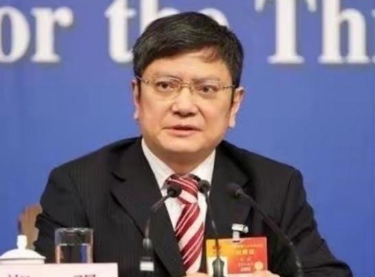 浙大教授郑强发出警告：AI潮下中国劳动力危机，稳就业不能只抄西方作业！