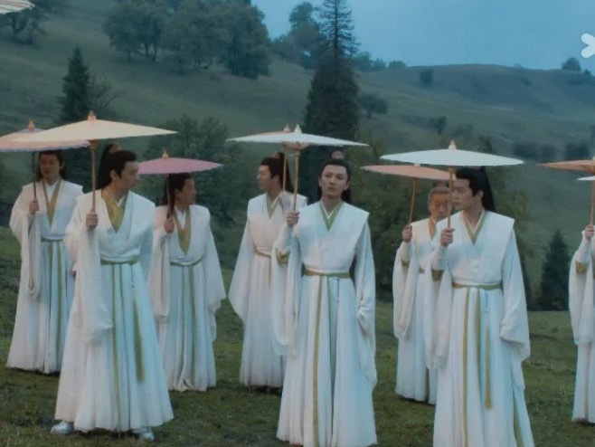 不是白色显眼是杨洋往那一站就吸引人哈哈哈哈哈哈​​​