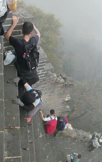 咱就是说，这个长城非爬不可吗？​​​