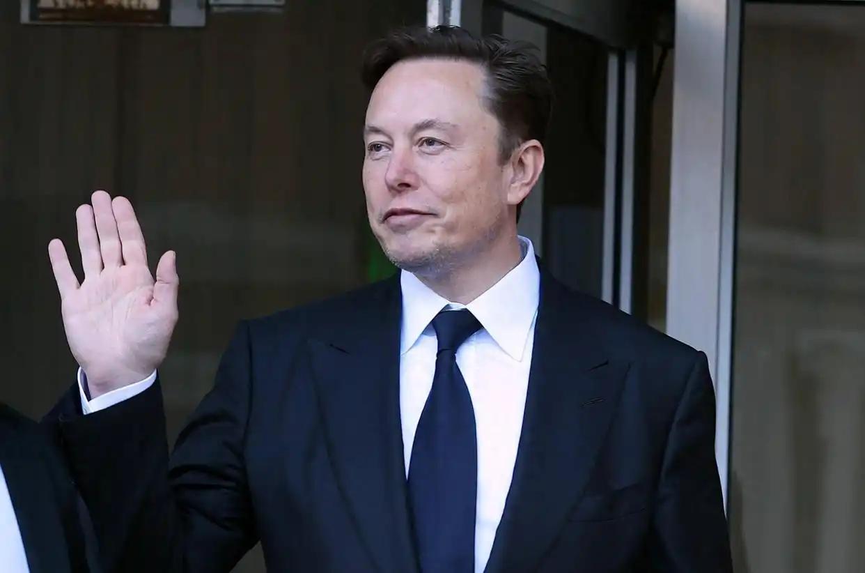 前几天，马斯克当着全世界艾特印度政府，骂他们不让星链进印度，那马斯克为什么没提过