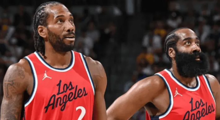 NBA常规赛，快船98-107不敌灰熊。本场过后，快船战绩来到6胜17负，排西