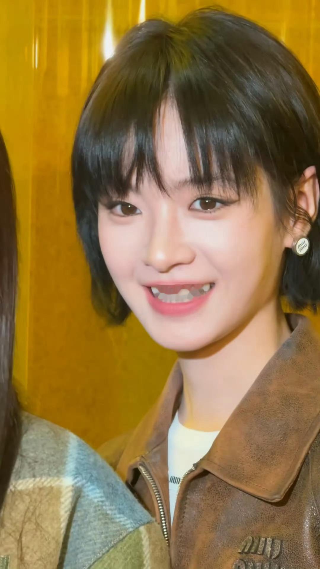 李庚希生图李庚希这个生图状态太好了，可爱鬼一只​​​