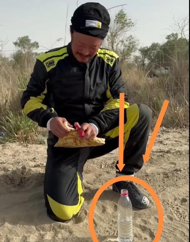 什么是专业？吴京用一个细节告诉所有人：这就是！吴京在跨界环塔越野发视频时，就