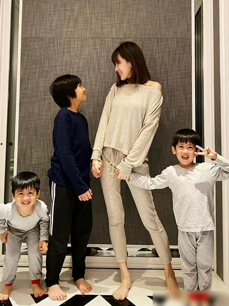 你以为林志颖的完美娇妻陈若仪是人生赢家？她为这份“幸福”，哭了十年！镜头下