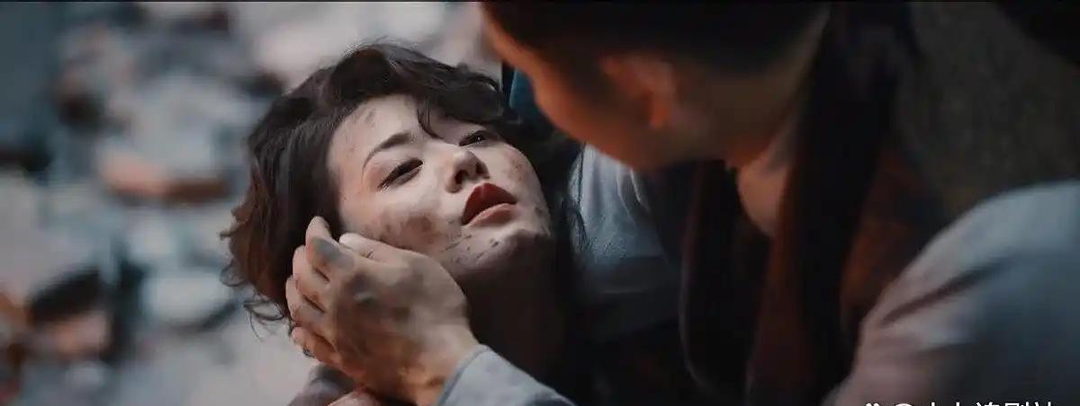 继续追剧《灼灼韶华》。万灵丹是韶华家祖传秘方。从当年爷爷那一辈就有，曾经治好了