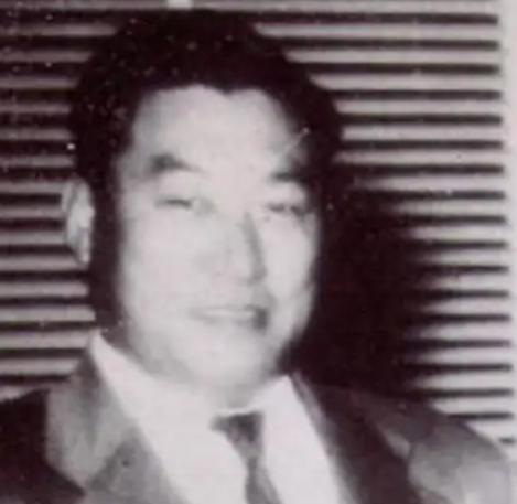 1954年，有个叫藤并猛的日本间谍，天天在香港中国银行大厦喊：“毛泽东万岁！中华