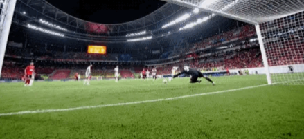 蓉城2-0国安，苏东赛后点评，所言极是！1.国安的这种踢法是在学曼城吗？全体