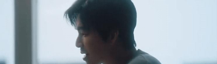 昨天晚上蹲守《亦舞之城》的。谁没被乐乐那句质问戳到心窝子？2.89%的收视峰