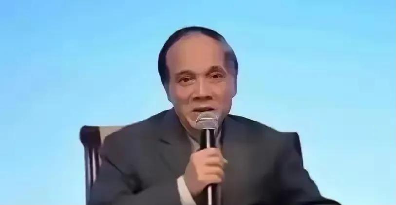这几天看越南社交媒体上的讨论，真是让人感慨万千。越南年轻人拿自家跟广西比，一