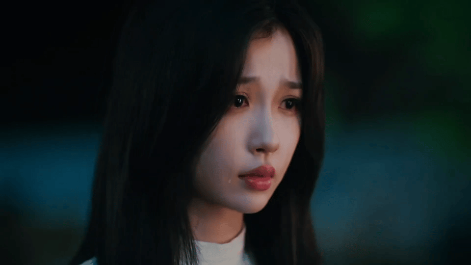 姜暮香香软软小蛋糕追《双轨》觉得的状态很在线，姜暮的可爱和搞怪都被她演出来了。