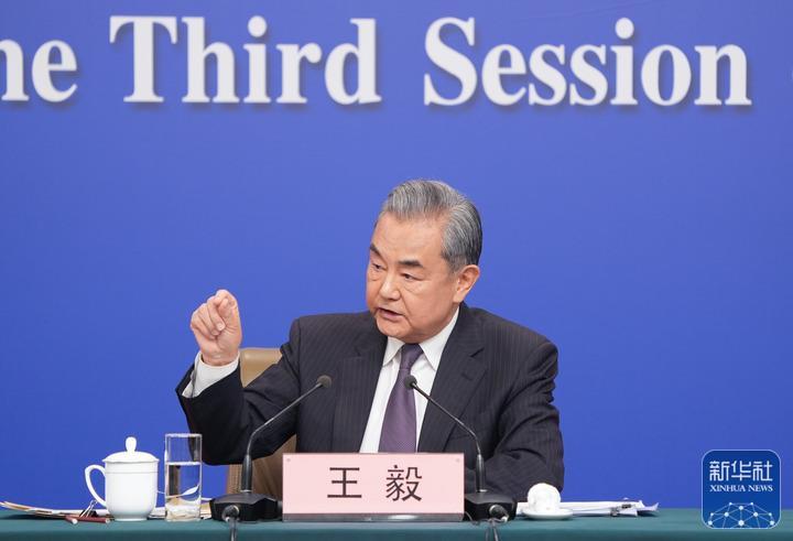 中方通告192国，有权对日本发起自卫，王毅外长罕见提“再清算” 11月21日