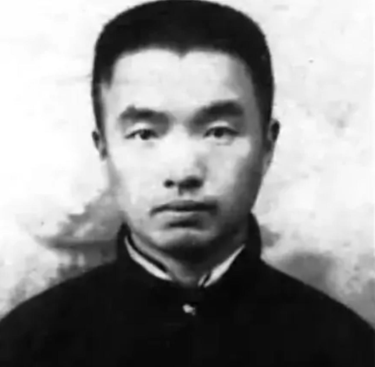 1929年，丧妻的朱自清对齐白石的徒弟一见钟情。然而，对方不愿给他的6个孩子当后