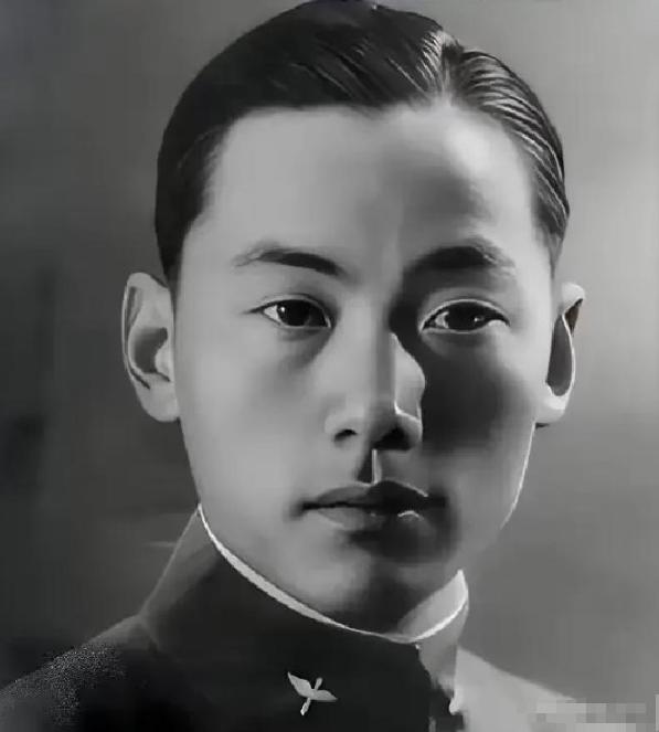 1974年，一位老人服刑20年后终于获释，出狱后因为留下了记录，寻找工作时处处受