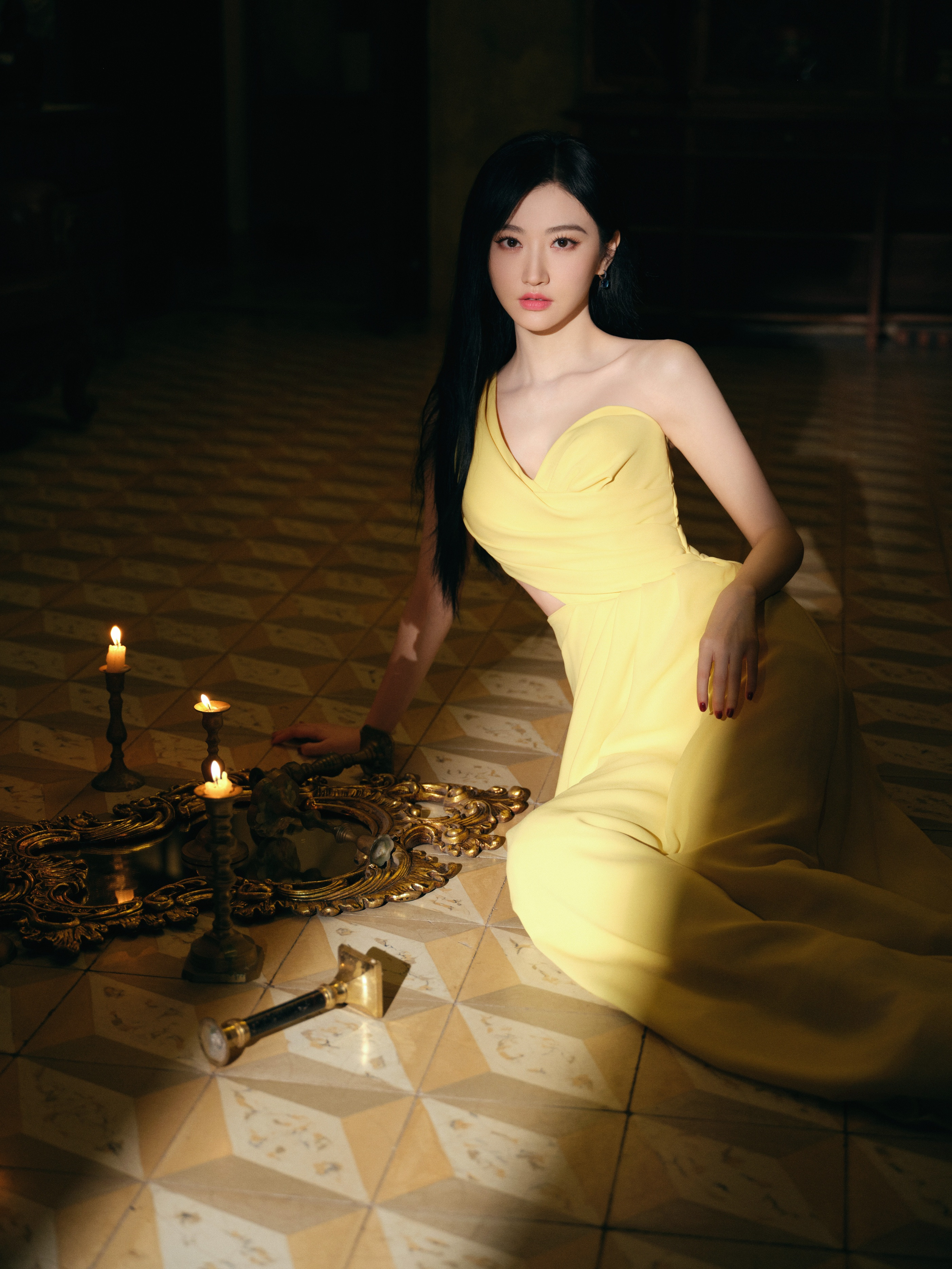 明星景甜写真集：天生丽质、甜美温婉