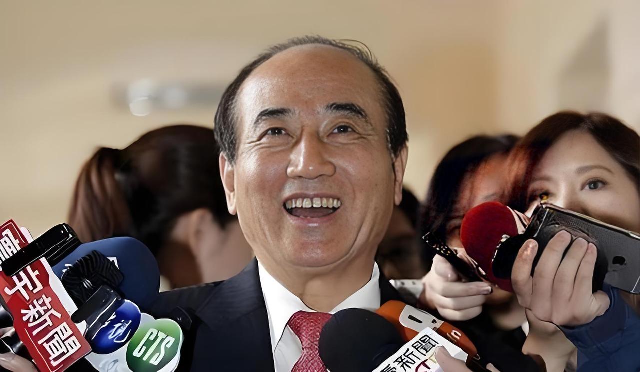 王金平凌晨突开直播，撂下“三大态度”，句句打在国民党和台湾政坛的痛处。第一条