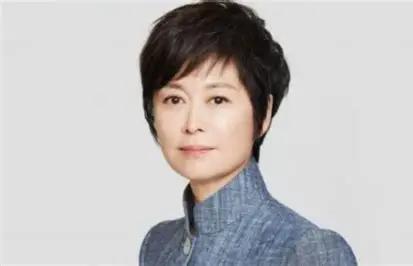 7月23日深夜，很多人的社交平台被一条突如其来的消息刷了屏，前央视知名主持人敬一