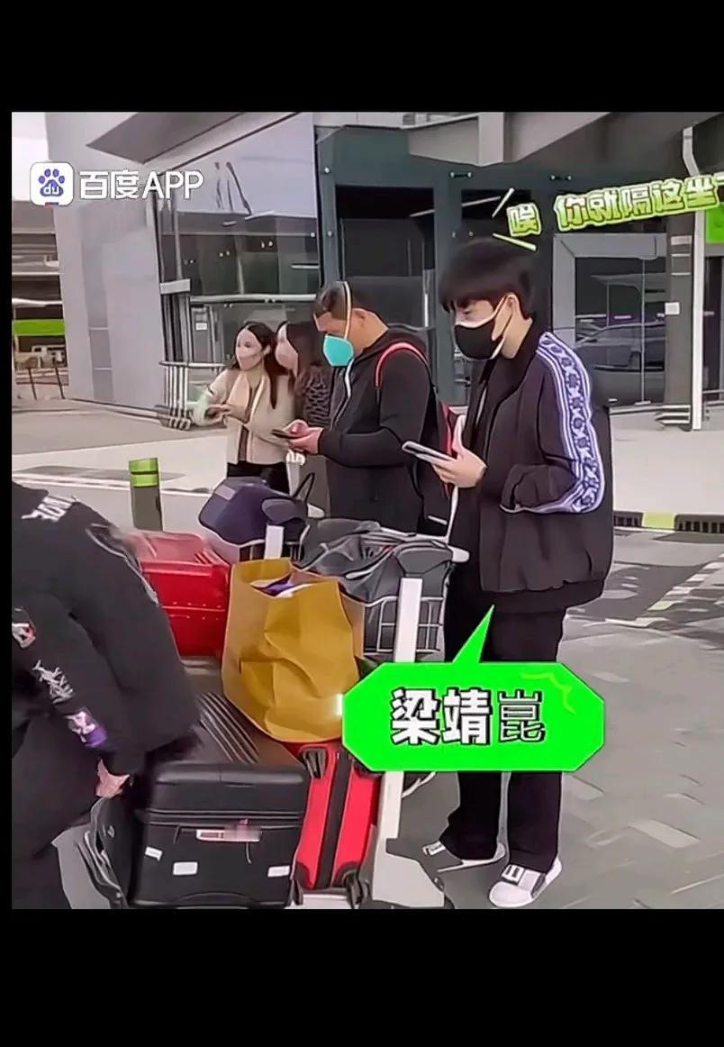 大头:箱子被你压坏了，拿你妹妹来抵债，虽然但是大头的情绪还是挺稳的要是我就